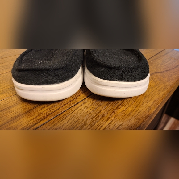 Women Hey Dude Wendy Rise Shoes Size 9 - Picture 3 of 8